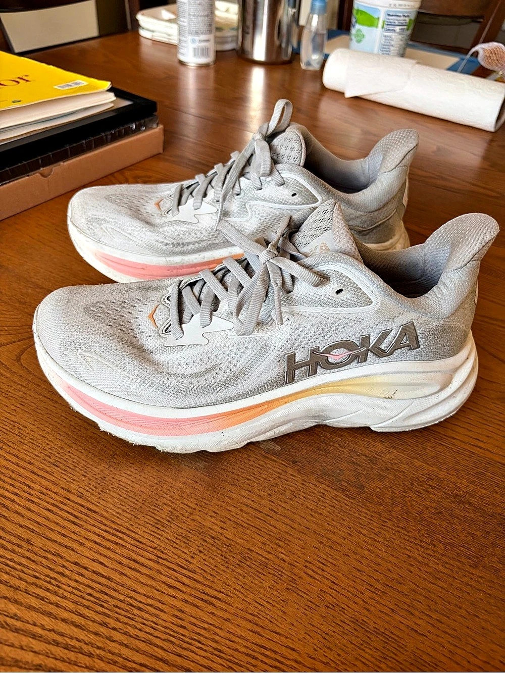 HOKA Clifton 10 Women's Gray & Pink Athletic Shoes